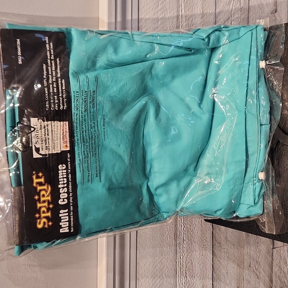 NWT Spirit Adult Surgeon Scrubs Costume Fits Up To Chest Size 42" - Picture 4 of 6